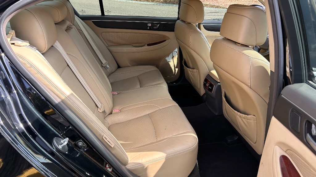 2012 Hyundai Genesis 3.8 - Photo 21