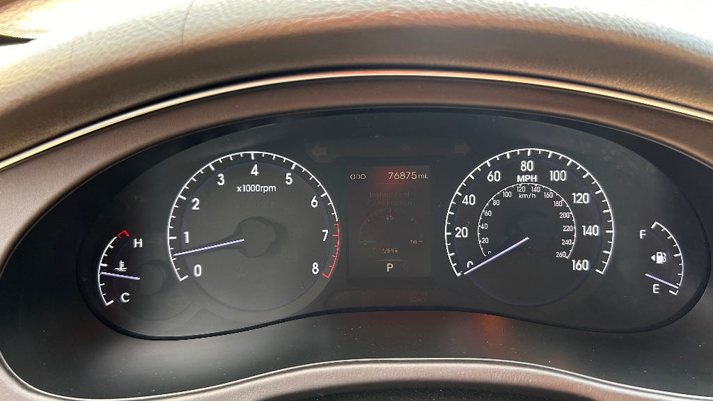 2012 Hyundai Genesis 3.8 - Photo 33