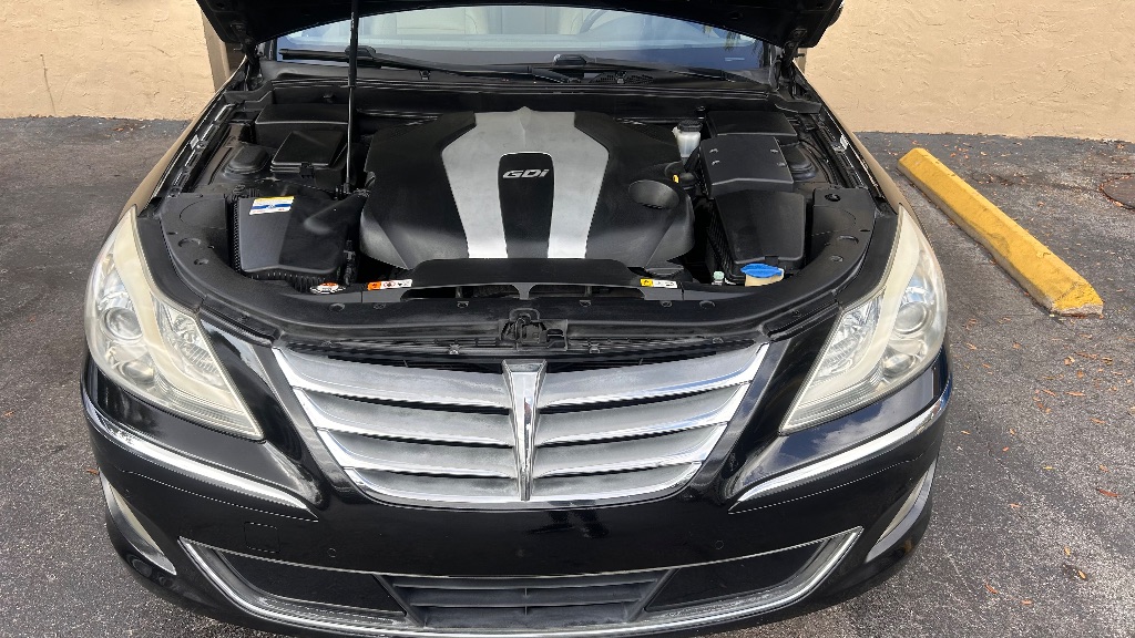 2012 Hyundai Genesis 3.8 - Photo 38