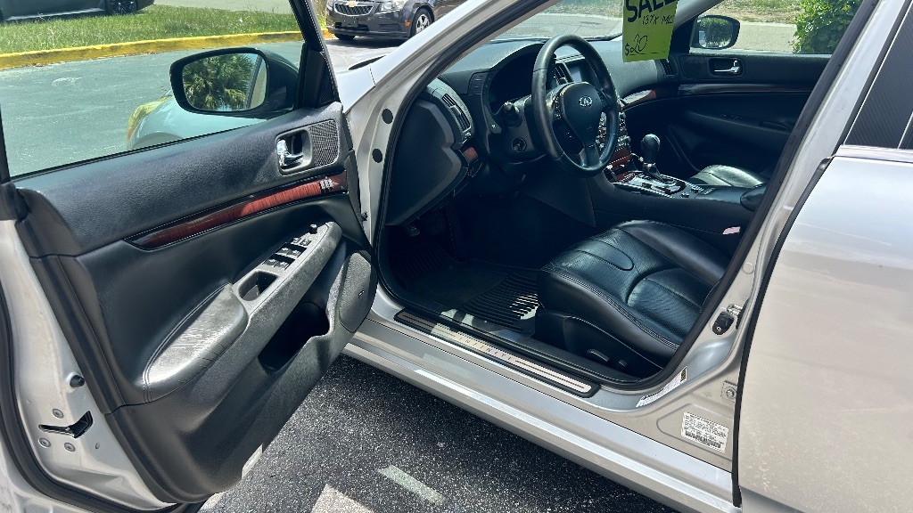 2012 INFINITI G Sedan 37 Sport - Photo 10